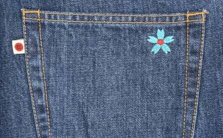 【28インチ】【限定モデル】児島産 オリジナルセルビッチデニム使用 BLUESAKURA ストレートジーンズ／BLUE ジーンズ ズボン デニム デニムパンツ 岡山県 倉敷市