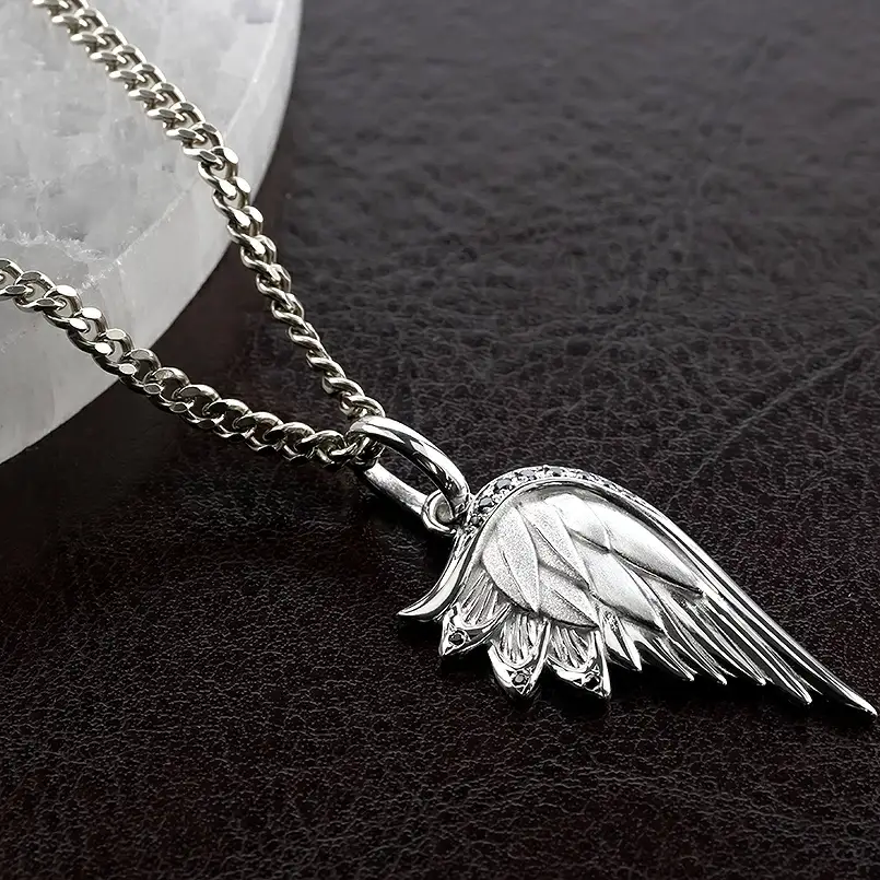 プラチナ ネックレス メンズ 羽根 翼 ダイヤモンド 喜平用 ペンダントトップ 大きめ ダイヤ 0.08ct pt900 シンプル 天使 エンジェル お守り ジュエリー 普段 使い プレゼント 人気250325201p SWAA258-pt