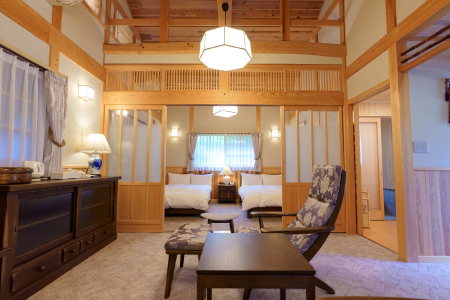 石見銀山の真ん中に佇む宿「ゆずりは」ペア宿泊（一泊2食付き）プラン【 旅行  ペア宿泊 1泊2食付き 宿泊 宿泊プラン 宿泊券 】