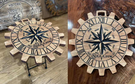 【ウォルナット】サイドテーブル Compas コンパス（1台）（幅 430mm×奥行 430mm×高さ 380mm）机 テーブル 彫刻 キャンプ 軽量 天然木 折り畳み【GGCrew】【93-13【1】】