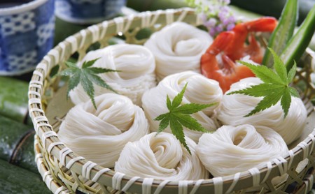 【 小豆島 】小豆島・銀四郎　手延べ生そうめん 麺類 素麺 