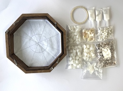 「手作りキット」貝がらで作る工芸品※約20cm　手作りキット 貝がらアート セーラーズバレンタイン 木製 八角形フレーム 約20cm 天然貝がら オリジナル 伝統美術工芸 贈り物 結婚祝い [h082]
