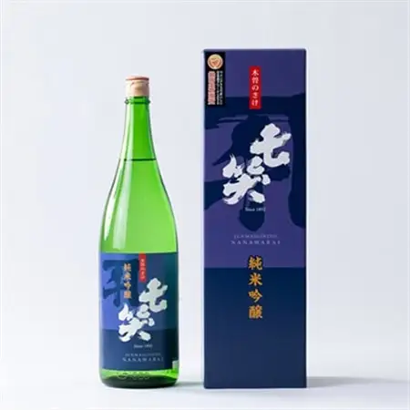 【七笑酒造】純米吟醸1.8L【1659008】