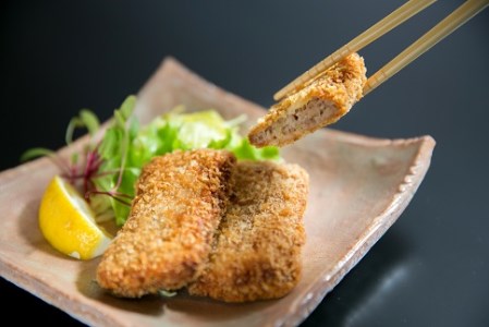 E110 昭ちゃんコロッケCセット（ミンチカツ10個×2P）