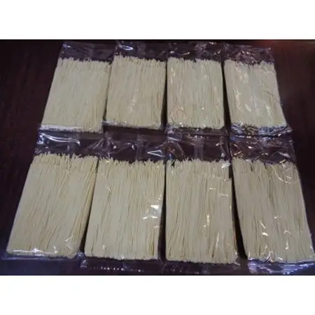 福岡ブランド 博多とんこつラーメン8食　4種類の本場博多の福岡産スープ(麺1袋100G)(大野城市)【1631247】