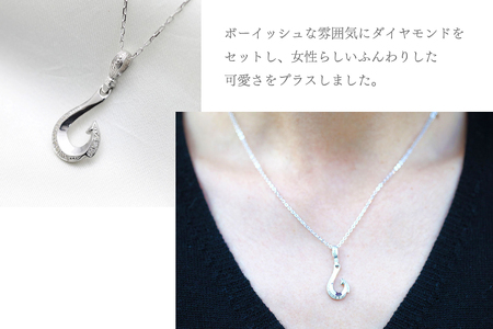 ハワイアン ネックレス PT100 (プラチナ10％) ダイヤモンド 0.06ct フィッシュフック ペンダント 釣り針 リバーシブル 【f067-pt100】 [オーダーメイドジュエリーメイ 山梨県 韮崎市 20745088]