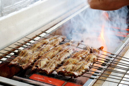 国産うなぎの地焼き長蒲焼1尾 ※離島への配送不可