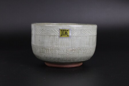 三島産大房氏暦手抹茶碗 1個 陶器 茶碗 抹茶碗 日本製 湯呑み 抹茶 お茶 職人技 工芸品 贈答用 おしゃれ プレゼント ギフト 静岡県 三島市