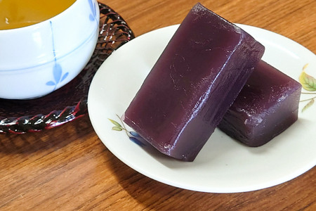 葡萄ようかん・あかしあドーナッツ（葡萄ようかん 3個・あかしあドーナッツ 5個（黒あん 3個 白あん 2個）