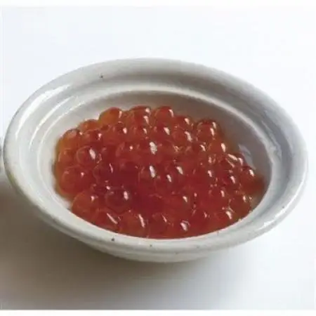 いくらしょうゆ漬け300g(化粧箱入り)【配送不可地域：離島】【1655502】