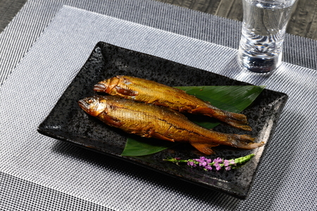 子持ち鮎の甘露煮 4尾 ～味一筋真心こめて～ | 鮎の甘露煮 鮎 アユ あゆ かんろに カンロニ 甘い ご飯のお供 贈答 ギフト 茨城県 古河市 _BC13