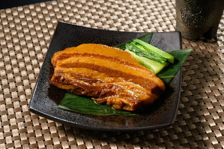 豚肉の甘露煮（豚バラ）3食入 ～茨城県の銘柄豚『常陸の輝き』使用～ 【古河ブランド認証品】 | 豚の甘露煮 ぶた ブタ 甘露煮 かんろに カンロニ 甘い ご飯のお供 贈答 ギフト 茨城県 古河市_BC18