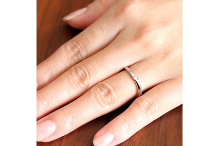 指輪 結婚指輪 ペアリング PT100 プラチナ10％ ダイヤ 0.05ct ブラックダイヤ 0.01ct マリッジリング 【232-pt100s】 [オーダーメイドジュエリーメイ 山梨県 韮崎市 20745199]