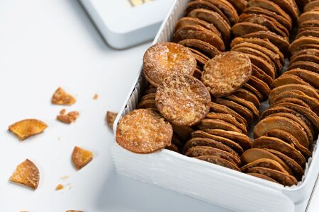 【EQUALLY】バターシュガークレープのパレマル-Palet○-缶【パレマル缶 スイーツ お菓子 焼菓子 焼き菓子 ご褒美 贅沢 お取り寄せ ギフト プレゼント イクオリー】_0087-002-se7