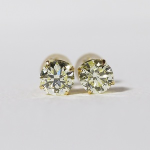 K18　イエローダイヤモンド　1.00ct　4本爪スタッドピアス　BQ-159