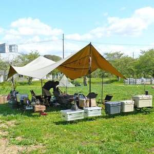 伊豆沼ラムサール広場キャンプ場 利用券 ＜1泊×2枚＞ ラムサール広場 宿 宿泊 キャンプ アウトドア 旅行 利用券 観光 グルメ 家族旅行 伊豆沼ハム ウインナー ソーセージ【有限会社伊豆沼農産】tm443