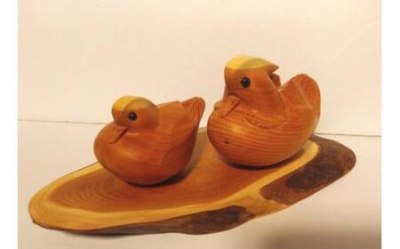 【数量限定】飛騨一位一刀彫 おしどり夫婦（大）| 伝統工芸品 いちい イチイ 一位一刀彫 一位一刀 一刀彫 工芸品 縁起物 品 置物 木彫り 飛騨高山 吉野彫刻所 MC020
