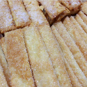兎月園の自家製パイ 15枚 3種 各5枚 シナモン ざらめ アーモンド パイ 焼き菓子 洋菓子 お菓子 おやつ プレゼント 静岡県三島市