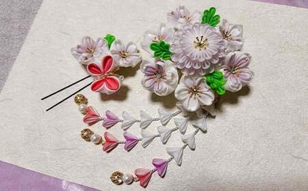 M551 【つまみ細工の髪飾り 淡桜】つまみ細工 髪飾り 絹100％ 成人式 七五三 結婚式 花 水引 絹 寿 淡桜 桜 花 Uピン式 ヘアアクセサリー フラワー ピンク 振袖向け 卒業式 和装 着物 アレンジ自在