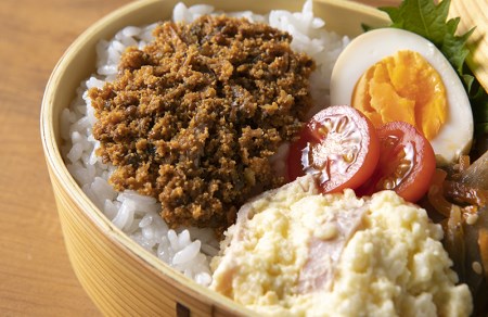 子持ち鮎しぐれ80ｇ　お酒の肴に！（岐阜の清流「長良川」の鮎です）