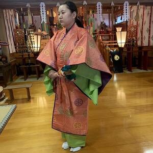 【お手軽プラン】太鼓でお出迎え！鎧に着替えて、村上海賊ゆかりの因島最古の神社で鎧武者等祈願体験 （約1時間半のコース）大人（13歳～）1名、子供（5歳～12歳）1名