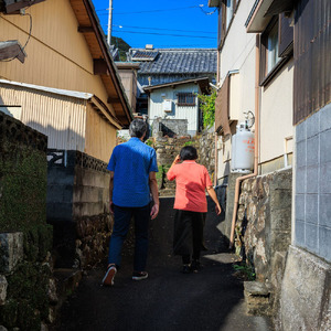 松尾地区 集落歩きツアー 1人分 観光 地元ガイド付き チケット 【R01504】