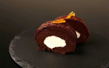 世界を変えるカカオ The Cacao Roll （１本） カカオ ロールケーキ ケーキ チョコ チョコレート チョコケーキ スイーツ グルメ デザート ギフト お取り寄せ お祝い 人気 おすすめ 冷凍
