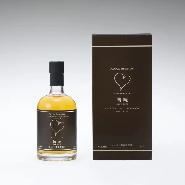 アップルブランデー　【3年熟成】LOVEVADOS檎暁 500ml 36%