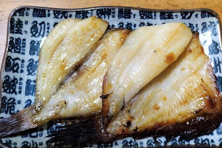 島根県産カレイ使用の温泉かれい　小分け4尾入り×4パック 【186_1914】