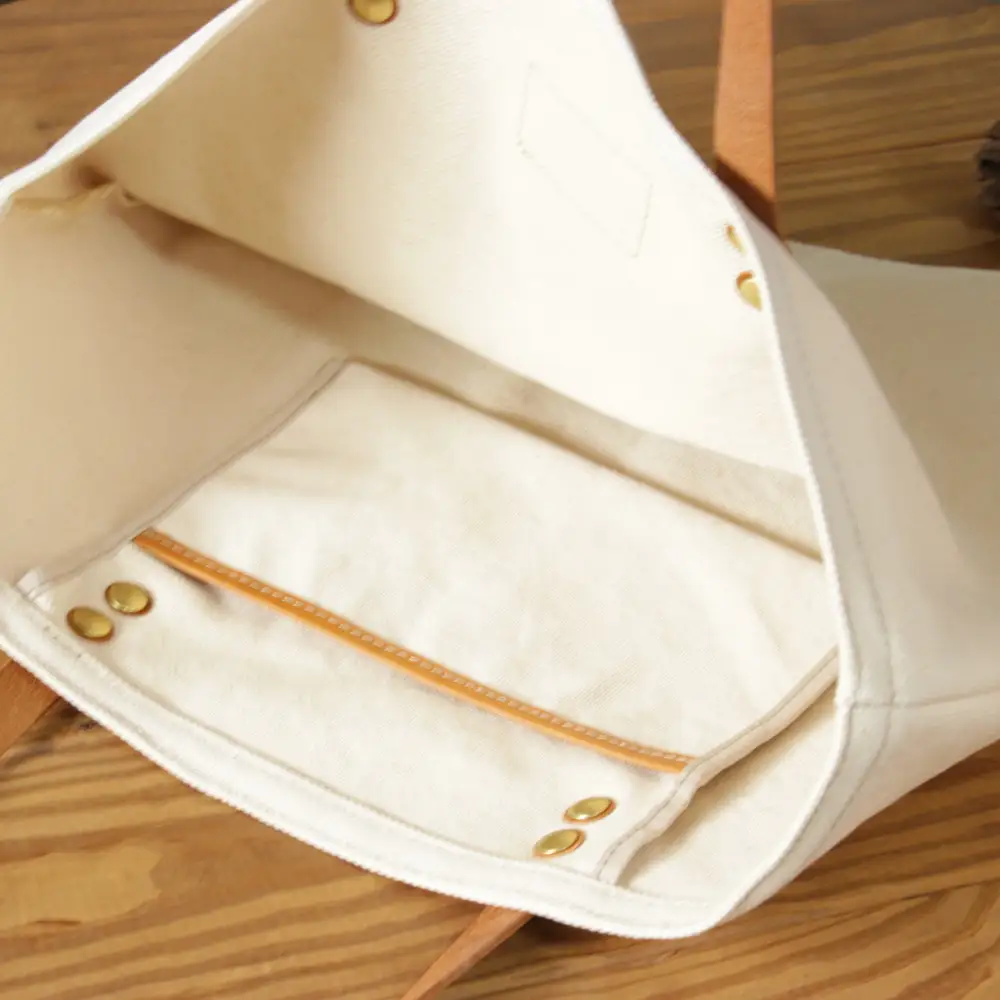 帆布トートバッグ【キナリ】