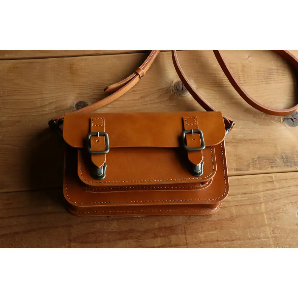 【ブラウン】ＳＢ-01ショルダーバッグ