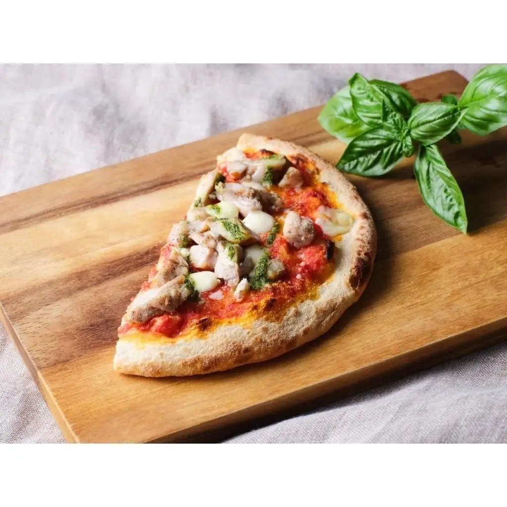 オリーブ地鶏とダイシモチ麦のピザ（8インチハーフ×4枚セット）