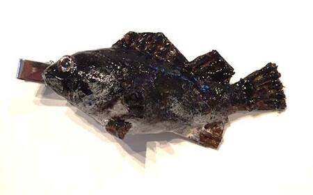 萬さん手作り、本物そっくり魚の模型ネクタイピン×5個 三陸山田産 山田町 山田湾 工芸品 職人技 匠 YD-940