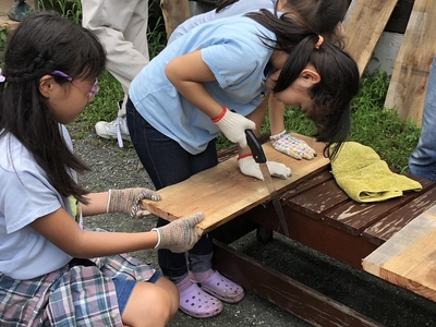 【貸切キャンプ】町産材のまな板作り体験・１枚分・ペガススの家【１泊２日・３名】【 体験 チケット 旅行 キャンプ アウトドア 神奈川県 山北町 】