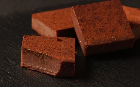 【3回定期便】 《冷凍》 北海道生チョコレート （ミルク） 5箱×3回 合計15箱 生チョコレート 生チョコ チョコレート チョコ スイーツ 北海道 小樽市