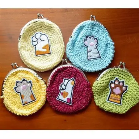 保護猫へのご支援品【保護猫ルームえびす】手作り小物セット(がま口・アクリルたわし)ポストカード付【1647218】