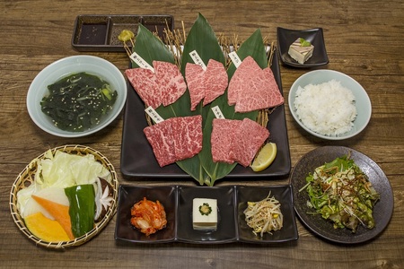 DI-006_【お食事券】チャンピオン農家直営店「宮崎牛とらや」の焼肉コース(松)