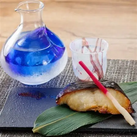 釧之助本店人気の組合せセットA＜銀だら味噌漬け＆いか塩辛＆鮭とばソフト＞_銀だら味噌漬け 銀鱈 ぎんだら ギンダラ 魚 漬魚 味噌 いかの塩辛 イカ 烏賊 さけとば 秋 鮭トバ 鮭 トバ さけ サケ シャケ ご飯との相性抜群 魚介類 海鮮 絶品 人気 笹谷商店 直営 釧之助本店 高級 北海道 釧路町 釧路超 特産品 _【配送不可地域：離島】【1106686】