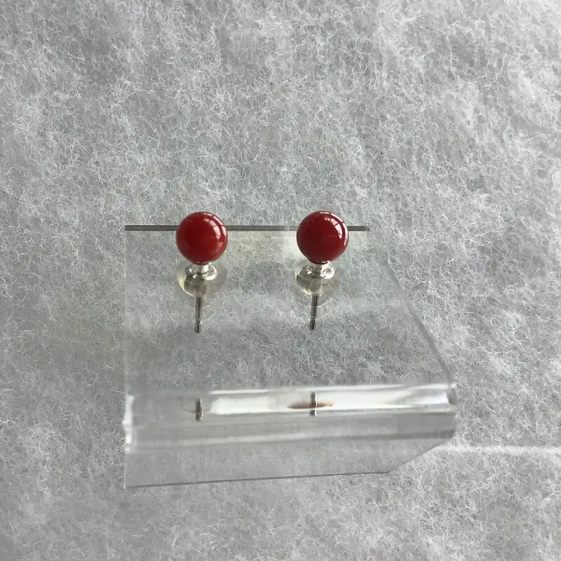 【サンゴ】ピアス 血赤サンゴ K18WG