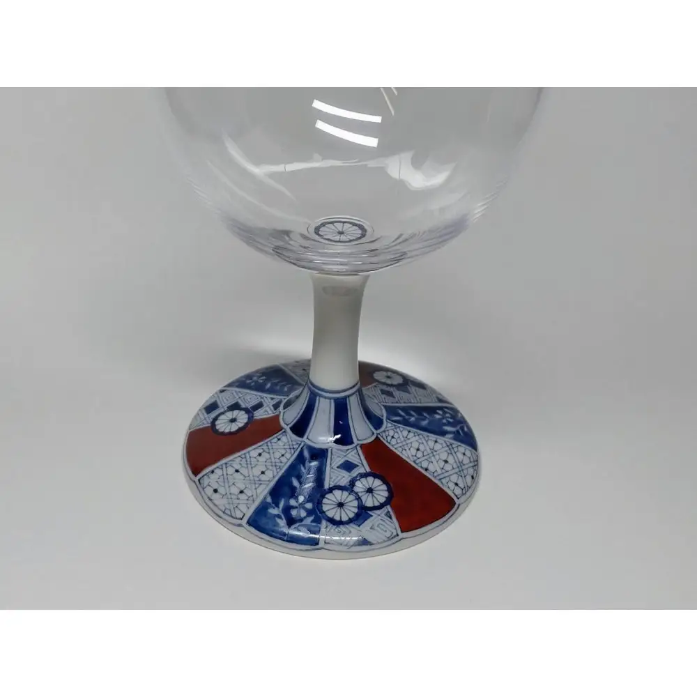 酒グラス 菊花紋 青 九谷焼