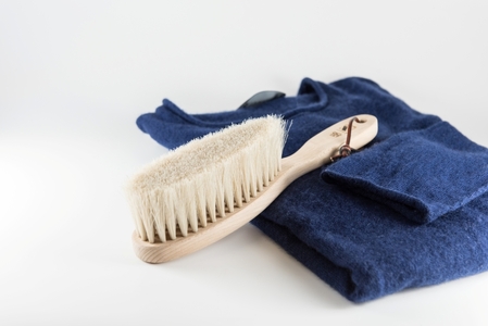 【浅草アートブラシ】高級カシミヤ用洋服ブラシ「極」_0091-074-T07