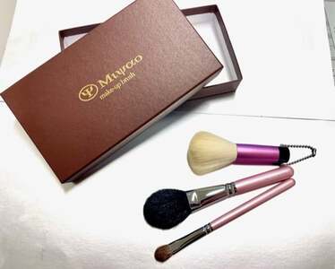 熊野化粧筆 ピンクパール3本セット【高級化粧筆2本セット+洗顔ブラシ(抗菌加工)】【メイクブラシ 化粧筆 フェイスブラシ チークブラシ 洗顔ブラシ 熊野筆 伝統工芸 職人技 高級筆 セット ギフト 贈り物】 22-24