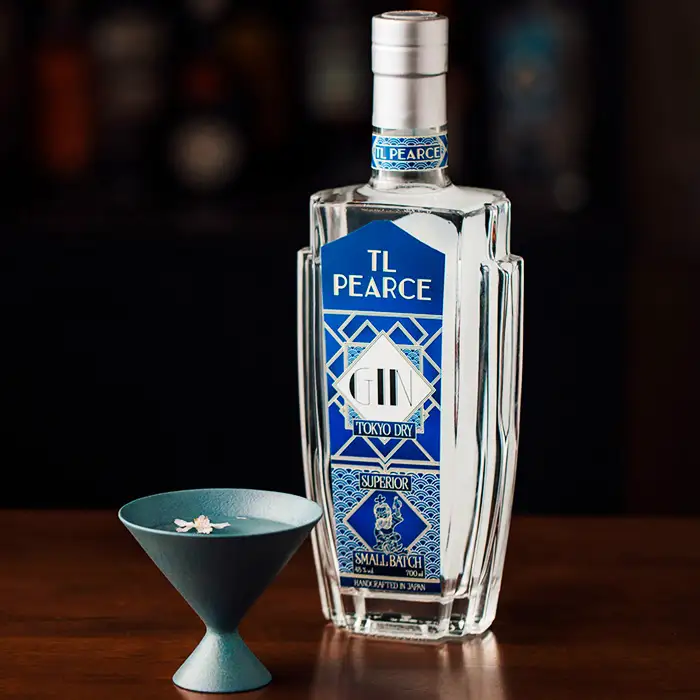 TL Pearce　トーキョードライジン　詰め合わせ　700ml 2本（ドライジン43％・秋） ／ 酒 アルコール スピリッツ 飲み比べ 贅沢 ミズナラオーク ボタニカル 深みのある味わい 千葉県 特産品 No.364