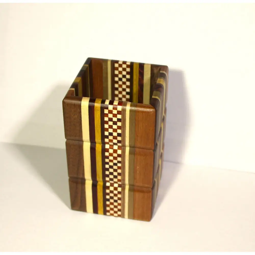 【箱根寄木細工　無垢四角ペン立て】