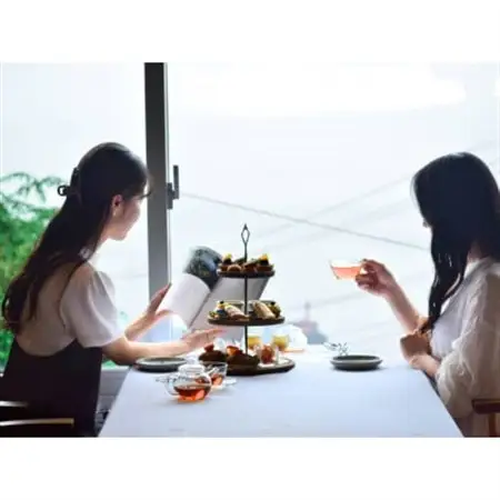 「CAFE＆RESTAURANT燈下」アフタヌーンティーペアチケット【1699808】