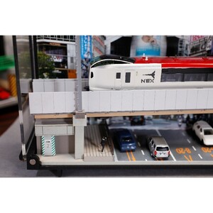 鉄道模型 走る情景(ジオラマ)シリーズ《E259系成田エクスプレス》 0055-019-S07