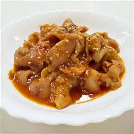 ピリ辛豚もつ焼き(冷凍)×7パック【配送不可地域：離島】【1696065】