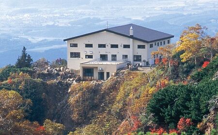 湯元凌雲閣【 1泊2食付 】 ペア 宿泊券 ホテル 旅館 旅行 旅行券 チケット 北海道 上富良野町 十勝岳