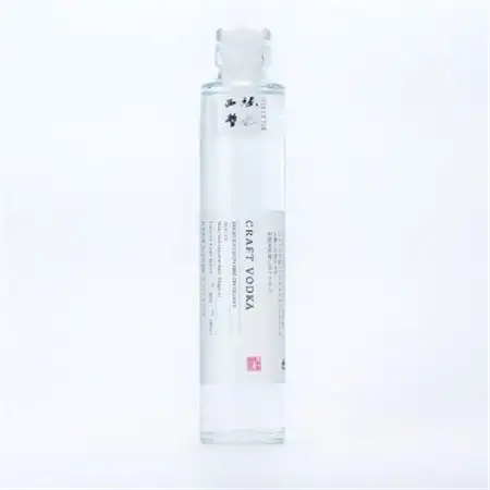 日光街道小山蒸溜所 クラフトウォッカ 200ml×1本【1705139】