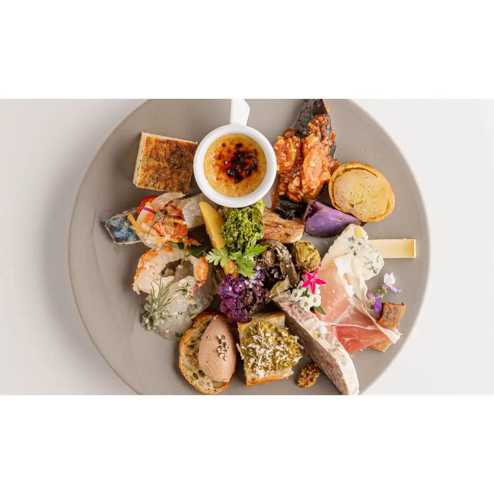 「レストランカフェテラス アミ神戸」ペアディナー券「【デザートワゴン付】厳選・特選食材の拘りラグジュアリーコース」